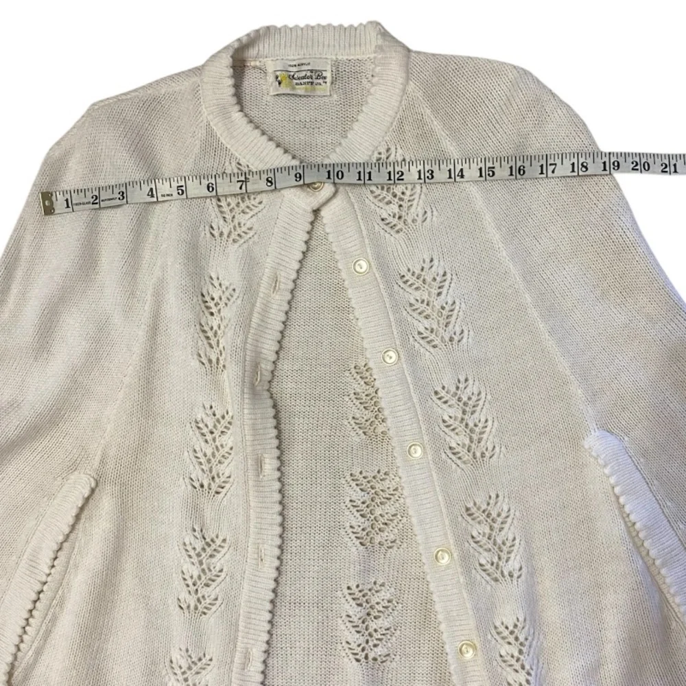 Vintage Sweater Bee‎ Cream Knit Cape Shall Poncho Leaf Pattern Fringe Buttons